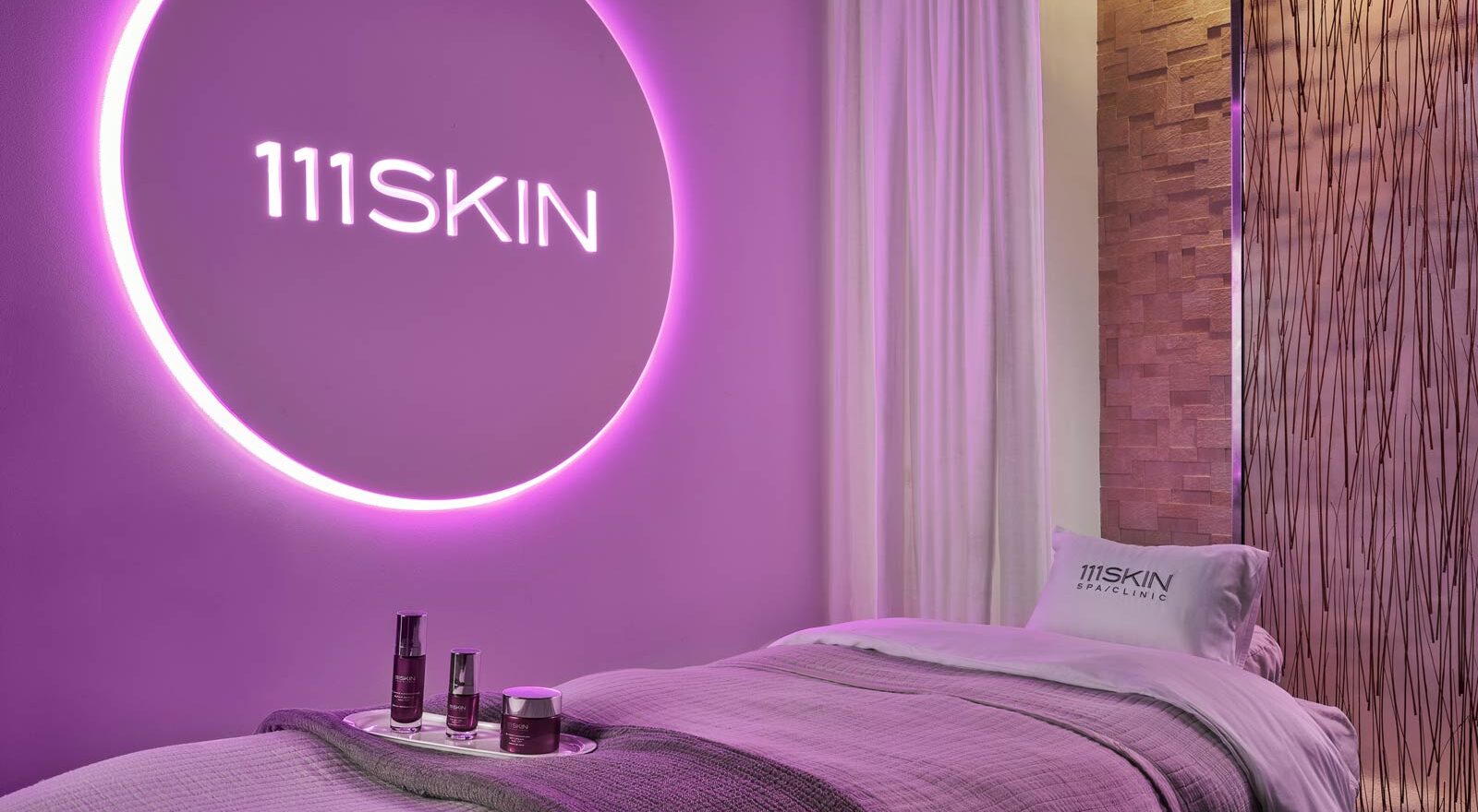111Skin treatment room